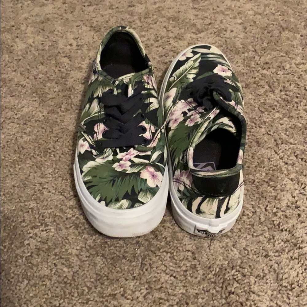 Floral vans